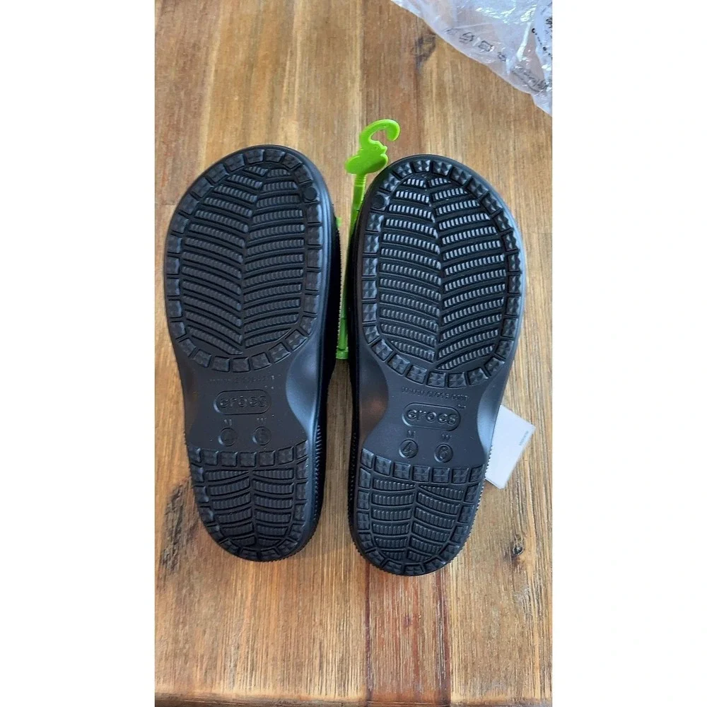 Crocs Baya II Slide Sandals, Black, Men's 4 / Women's 6 (NWT)